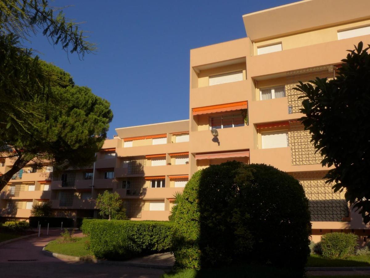 Apartment Les Vignes By Interhome 레 레크 외부 사진